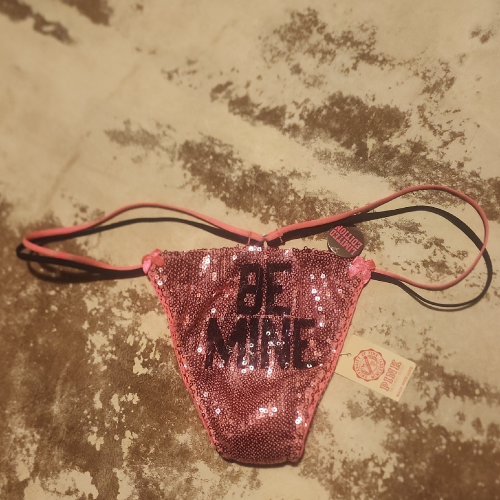 Rare NWT VS Pink Sequin Double Strap Be Mine G-string. Size: M